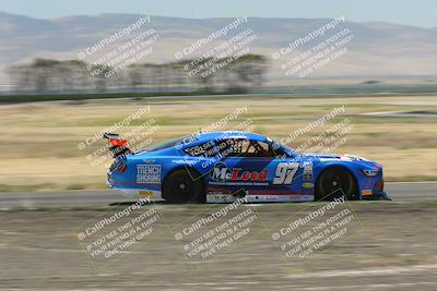 media/Jun-01-2024-CalClub SCCA (Sat) [[0aa0dc4a91]]/Group 2/Race/